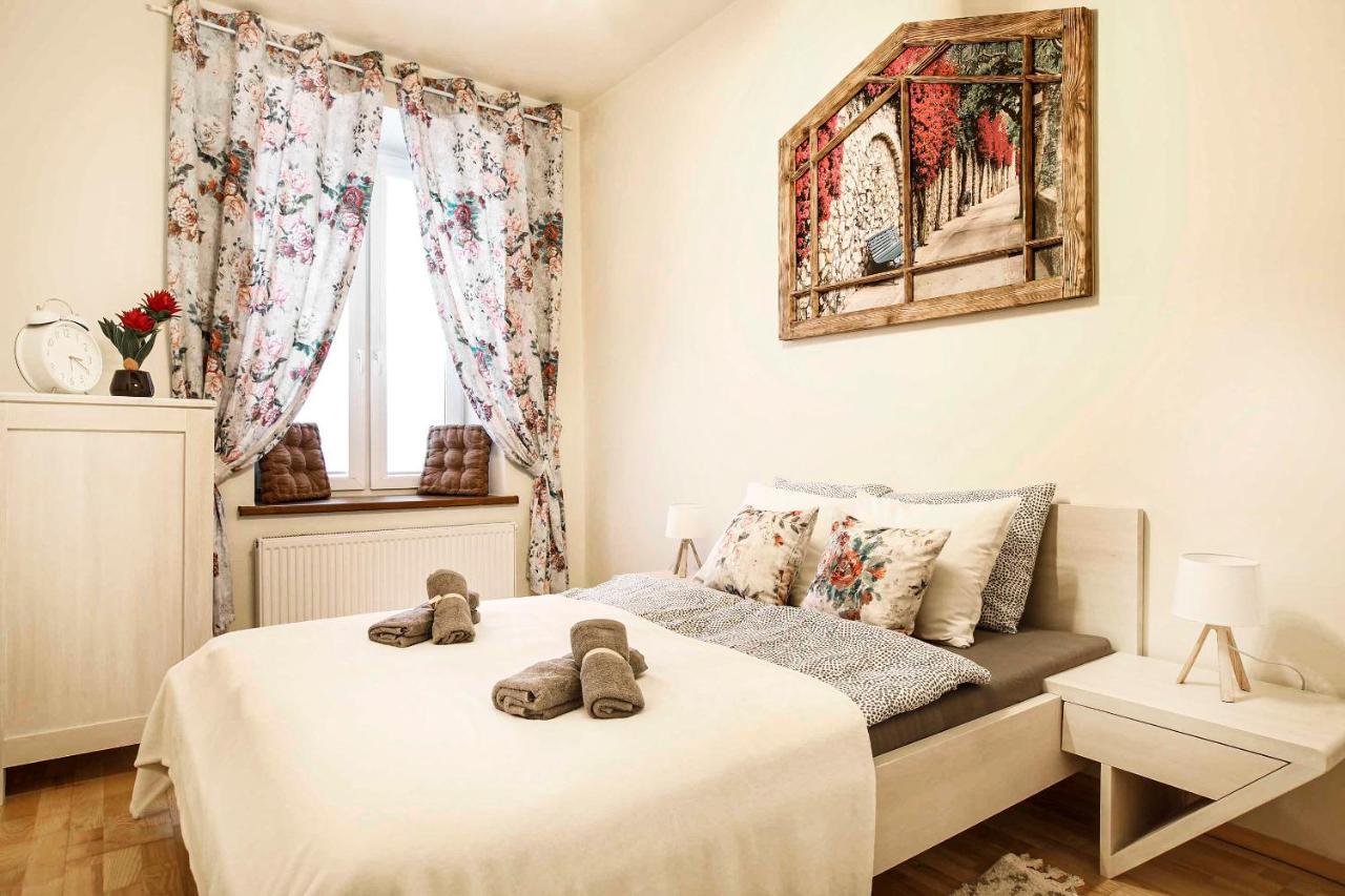 2-Room Apartment With Kitchen, Heart Of Cracow Old Town Krakov Exteriér fotografie